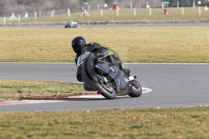 Motorcycle action photographs;Trackday digital images;event digital images;eventdigitalimages;no limits trackday;peter wileman photography;snetterton;snetterton circuit norfolk;snetterton photographs;trackday;trackday photos