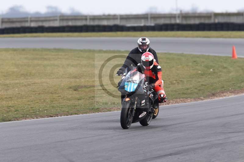 Motorcycle action photographs;Trackday digital images;event digital images;eventdigitalimages;no limits trackday;peter wileman photography;snetterton;snetterton circuit norfolk;snetterton photographs;trackday;trackday photos