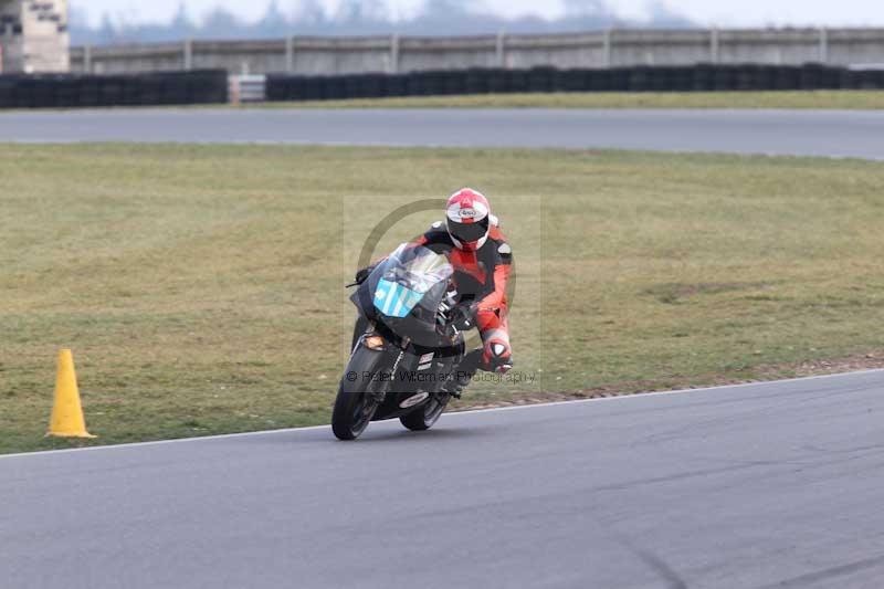 Motorcycle action photographs;Trackday digital images;event digital images;eventdigitalimages;no limits trackday;peter wileman photography;snetterton;snetterton circuit norfolk;snetterton photographs;trackday;trackday photos