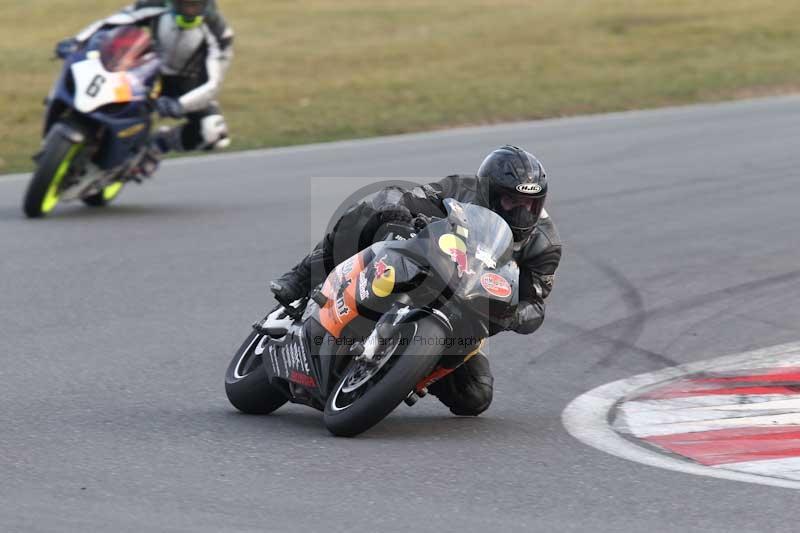 Motorcycle action photographs;Trackday digital images;event digital images;eventdigitalimages;no limits trackday;peter wileman photography;snetterton;snetterton circuit norfolk;snetterton photographs;trackday;trackday photos