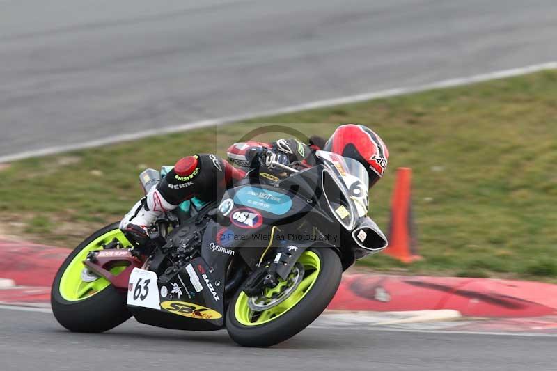 Motorcycle action photographs;Trackday digital images;event digital images;eventdigitalimages;no limits trackday;peter wileman photography;snetterton;snetterton circuit norfolk;snetterton photographs;trackday;trackday photos