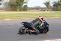 Motorcycle-action-photographs;Trackday-digital-images;event-digital-images;eventdigitalimages;no-limits-trackday;peter-wileman-photography;snetterton;snetterton-circuit-norfolk;snetterton-photographs;trackday;trackday-photos