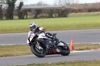 Motorcycle-action-photographs;Trackday-digital-images;event-digital-images;eventdigitalimages;no-limits-trackday;peter-wileman-photography;snetterton;snetterton-circuit-norfolk;snetterton-photographs;trackday;trackday-photos