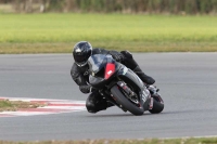 Motorcycle-action-photographs;Trackday-digital-images;event-digital-images;eventdigitalimages;no-limits-trackday;peter-wileman-photography;snetterton;snetterton-circuit-norfolk;snetterton-photographs;trackday;trackday-photos
