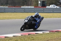 Motorcycle-action-photographs;Trackday-digital-images;event-digital-images;eventdigitalimages;no-limits-trackday;peter-wileman-photography;snetterton;snetterton-circuit-norfolk;snetterton-photographs;trackday;trackday-photos