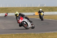 Motorcycle-action-photographs;Trackday-digital-images;event-digital-images;eventdigitalimages;no-limits-trackday;peter-wileman-photography;snetterton;snetterton-circuit-norfolk;snetterton-photographs;trackday;trackday-photos