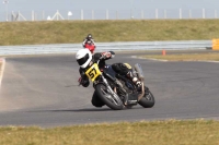 Motorcycle-action-photographs;Trackday-digital-images;event-digital-images;eventdigitalimages;no-limits-trackday;peter-wileman-photography;snetterton;snetterton-circuit-norfolk;snetterton-photographs;trackday;trackday-photos
