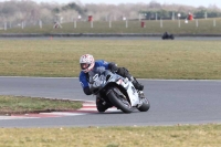Motorcycle-action-photographs;Trackday-digital-images;event-digital-images;eventdigitalimages;no-limits-trackday;peter-wileman-photography;snetterton;snetterton-circuit-norfolk;snetterton-photographs;trackday;trackday-photos