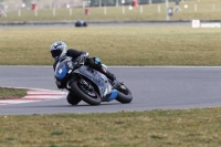 Motorcycle-action-photographs;Trackday-digital-images;event-digital-images;eventdigitalimages;no-limits-trackday;peter-wileman-photography;snetterton;snetterton-circuit-norfolk;snetterton-photographs;trackday;trackday-photos