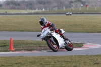 Motorcycle-action-photographs;Trackday-digital-images;event-digital-images;eventdigitalimages;no-limits-trackday;peter-wileman-photography;snetterton;snetterton-circuit-norfolk;snetterton-photographs;trackday;trackday-photos