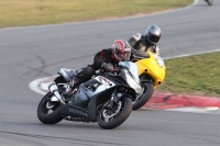 Motorcycle-action-photographs;Trackday-digital-images;event-digital-images;eventdigitalimages;no-limits-trackday;peter-wileman-photography;snetterton;snetterton-circuit-norfolk;snetterton-photographs;trackday;trackday-photos