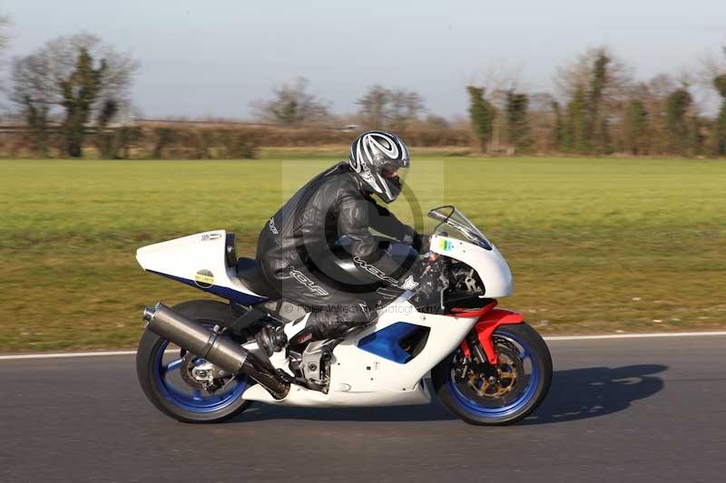 Motorcycle action photographs;Trackday digital images;event digital images;eventdigitalimages;no limits trackday;peter wileman photography;snetterton;snetterton circuit norfolk;snetterton photographs;trackday;trackday photos