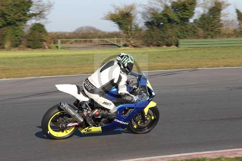 Motorcycle action photographs;Trackday digital images;event digital images;eventdigitalimages;no limits trackday;peter wileman photography;snetterton;snetterton circuit norfolk;snetterton photographs;trackday;trackday photos