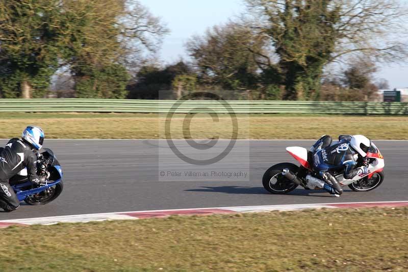 Motorcycle action photographs;Trackday digital images;event digital images;eventdigitalimages;no limits trackday;peter wileman photography;snetterton;snetterton circuit norfolk;snetterton photographs;trackday;trackday photos