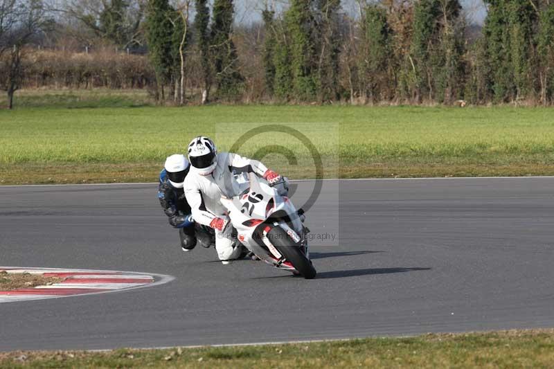 Motorcycle action photographs;Trackday digital images;event digital images;eventdigitalimages;no limits trackday;peter wileman photography;snetterton;snetterton circuit norfolk;snetterton photographs;trackday;trackday photos