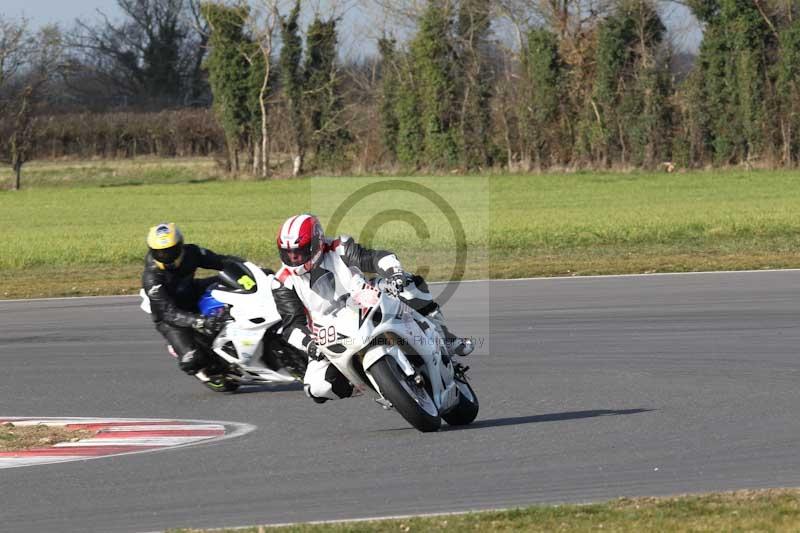Motorcycle action photographs;Trackday digital images;event digital images;eventdigitalimages;no limits trackday;peter wileman photography;snetterton;snetterton circuit norfolk;snetterton photographs;trackday;trackday photos