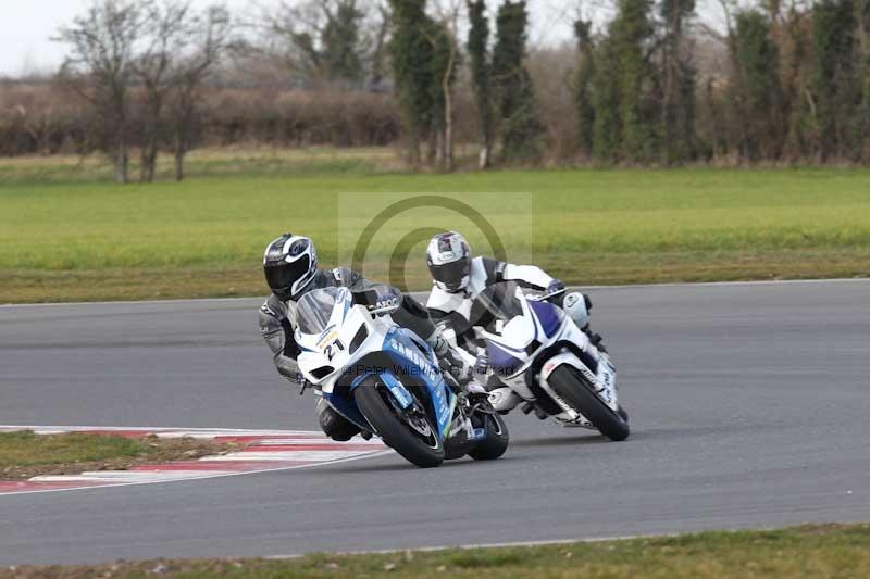 Motorcycle action photographs;Trackday digital images;event digital images;eventdigitalimages;no limits trackday;peter wileman photography;snetterton;snetterton circuit norfolk;snetterton photographs;trackday;trackday photos