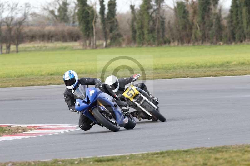 Motorcycle action photographs;Trackday digital images;event digital images;eventdigitalimages;no limits trackday;peter wileman photography;snetterton;snetterton circuit norfolk;snetterton photographs;trackday;trackday photos