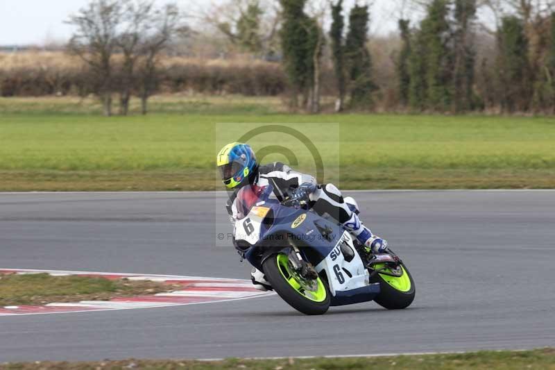 Motorcycle action photographs;Trackday digital images;event digital images;eventdigitalimages;no limits trackday;peter wileman photography;snetterton;snetterton circuit norfolk;snetterton photographs;trackday;trackday photos