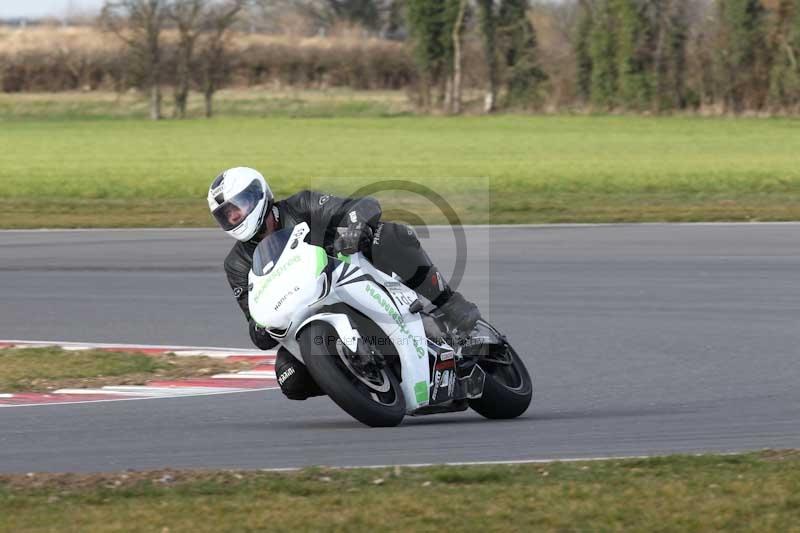 Motorcycle action photographs;Trackday digital images;event digital images;eventdigitalimages;no limits trackday;peter wileman photography;snetterton;snetterton circuit norfolk;snetterton photographs;trackday;trackday photos