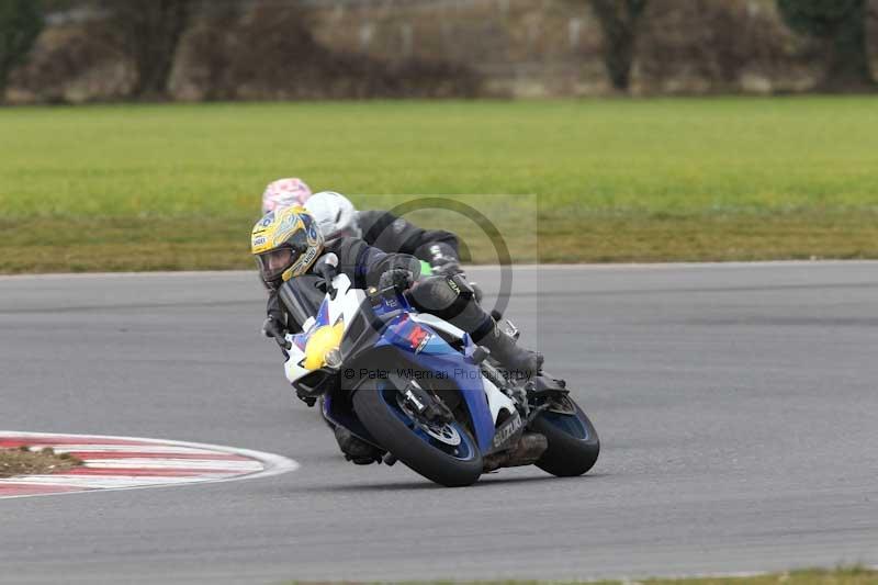 Motorcycle action photographs;Trackday digital images;event digital images;eventdigitalimages;no limits trackday;peter wileman photography;snetterton;snetterton circuit norfolk;snetterton photographs;trackday;trackday photos