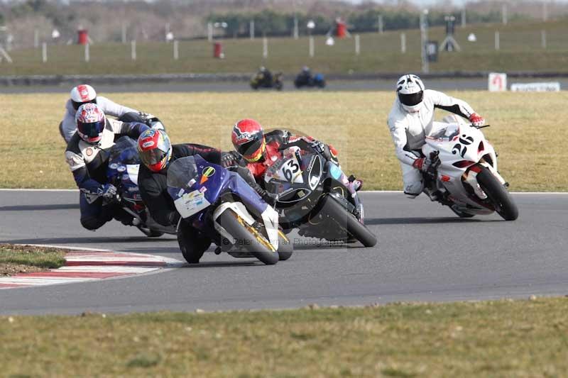 Motorcycle action photographs;Trackday digital images;event digital images;eventdigitalimages;no limits trackday;peter wileman photography;snetterton;snetterton circuit norfolk;snetterton photographs;trackday;trackday photos