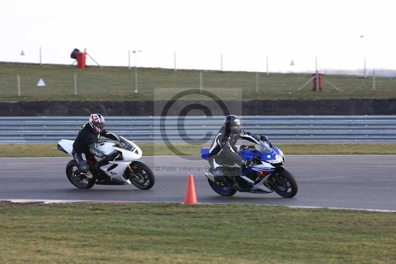 Motorcycle action photographs;Trackday digital images;event digital images;eventdigitalimages;no limits trackday;peter wileman photography;snetterton;snetterton circuit norfolk;snetterton photographs;trackday;trackday photos