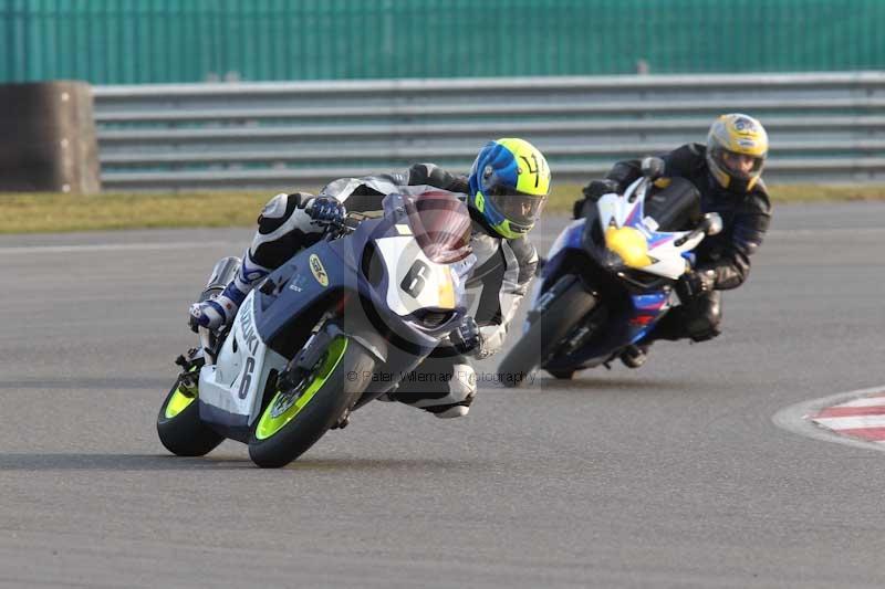 Motorcycle action photographs;Trackday digital images;event digital images;eventdigitalimages;no limits trackday;peter wileman photography;snetterton;snetterton circuit norfolk;snetterton photographs;trackday;trackday photos
