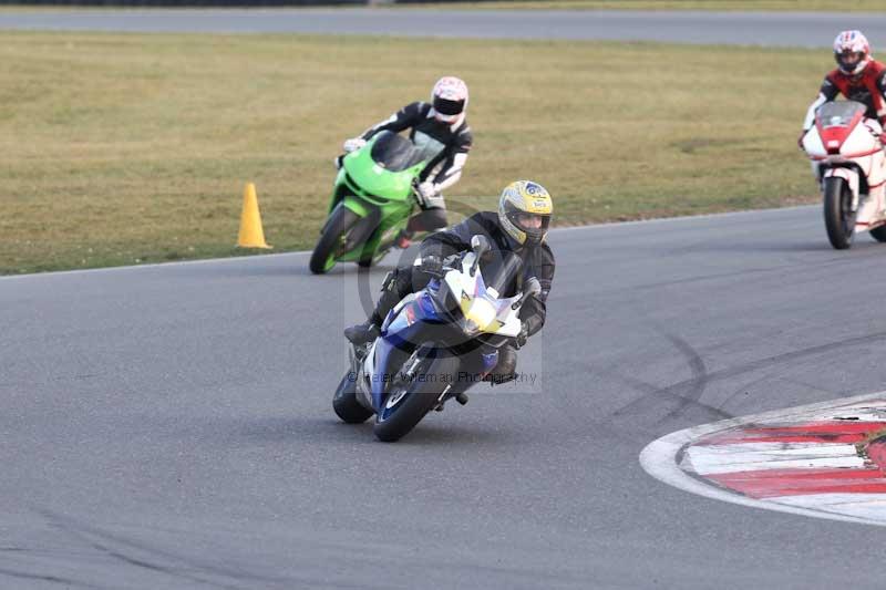 Motorcycle action photographs;Trackday digital images;event digital images;eventdigitalimages;no limits trackday;peter wileman photography;snetterton;snetterton circuit norfolk;snetterton photographs;trackday;trackday photos