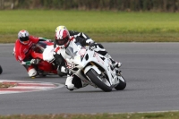 Motorcycle-action-photographs;Trackday-digital-images;event-digital-images;eventdigitalimages;no-limits-trackday;peter-wileman-photography;snetterton;snetterton-circuit-norfolk;snetterton-photographs;trackday;trackday-photos