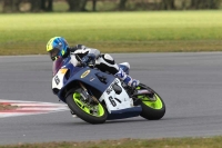 Motorcycle-action-photographs;Trackday-digital-images;event-digital-images;eventdigitalimages;no-limits-trackday;peter-wileman-photography;snetterton;snetterton-circuit-norfolk;snetterton-photographs;trackday;trackday-photos