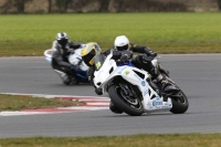 Motorcycle-action-photographs;Trackday-digital-images;event-digital-images;eventdigitalimages;no-limits-trackday;peter-wileman-photography;snetterton;snetterton-circuit-norfolk;snetterton-photographs;trackday;trackday-photos