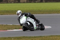Motorcycle-action-photographs;Trackday-digital-images;event-digital-images;eventdigitalimages;no-limits-trackday;peter-wileman-photography;snetterton;snetterton-circuit-norfolk;snetterton-photographs;trackday;trackday-photos