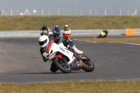 Motorcycle-action-photographs;Trackday-digital-images;event-digital-images;eventdigitalimages;no-limits-trackday;peter-wileman-photography;snetterton;snetterton-circuit-norfolk;snetterton-photographs;trackday;trackday-photos