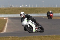 Motorcycle-action-photographs;Trackday-digital-images;event-digital-images;eventdigitalimages;no-limits-trackday;peter-wileman-photography;snetterton;snetterton-circuit-norfolk;snetterton-photographs;trackday;trackday-photos