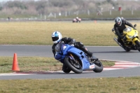Motorcycle-action-photographs;Trackday-digital-images;event-digital-images;eventdigitalimages;no-limits-trackday;peter-wileman-photography;snetterton;snetterton-circuit-norfolk;snetterton-photographs;trackday;trackday-photos