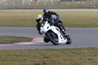 Motorcycle-action-photographs;Trackday-digital-images;event-digital-images;eventdigitalimages;no-limits-trackday;peter-wileman-photography;snetterton;snetterton-circuit-norfolk;snetterton-photographs;trackday;trackday-photos
