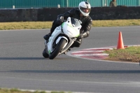 Motorcycle-action-photographs;Trackday-digital-images;event-digital-images;eventdigitalimages;no-limits-trackday;peter-wileman-photography;snetterton;snetterton-circuit-norfolk;snetterton-photographs;trackday;trackday-photos