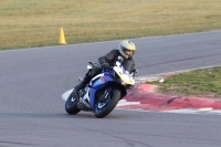 Motorcycle-action-photographs;Trackday-digital-images;event-digital-images;eventdigitalimages;no-limits-trackday;peter-wileman-photography;snetterton;snetterton-circuit-norfolk;snetterton-photographs;trackday;trackday-photos