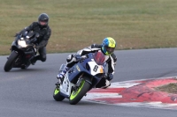 Motorcycle-action-photographs;Trackday-digital-images;event-digital-images;eventdigitalimages;no-limits-trackday;peter-wileman-photography;snetterton;snetterton-circuit-norfolk;snetterton-photographs;trackday;trackday-photos