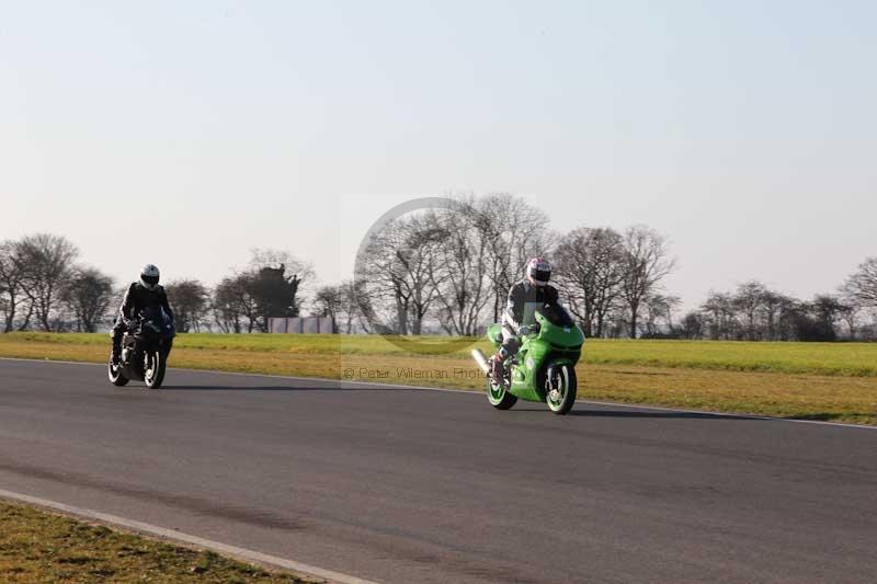 Motorcycle action photographs;Trackday digital images;event digital images;eventdigitalimages;no limits trackday;peter wileman photography;snetterton;snetterton circuit norfolk;snetterton photographs;trackday;trackday photos
