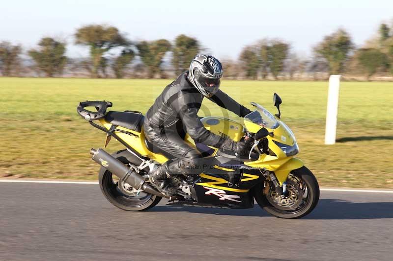 Motorcycle action photographs;Trackday digital images;event digital images;eventdigitalimages;no limits trackday;peter wileman photography;snetterton;snetterton circuit norfolk;snetterton photographs;trackday;trackday photos