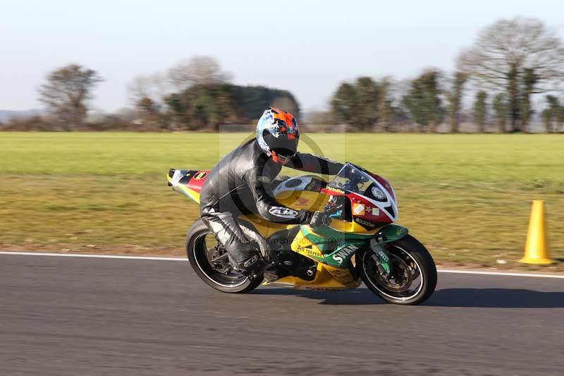 Motorcycle action photographs;Trackday digital images;event digital images;eventdigitalimages;no limits trackday;peter wileman photography;snetterton;snetterton circuit norfolk;snetterton photographs;trackday;trackday photos