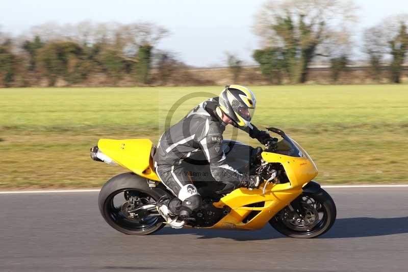 Motorcycle action photographs;Trackday digital images;event digital images;eventdigitalimages;no limits trackday;peter wileman photography;snetterton;snetterton circuit norfolk;snetterton photographs;trackday;trackday photos