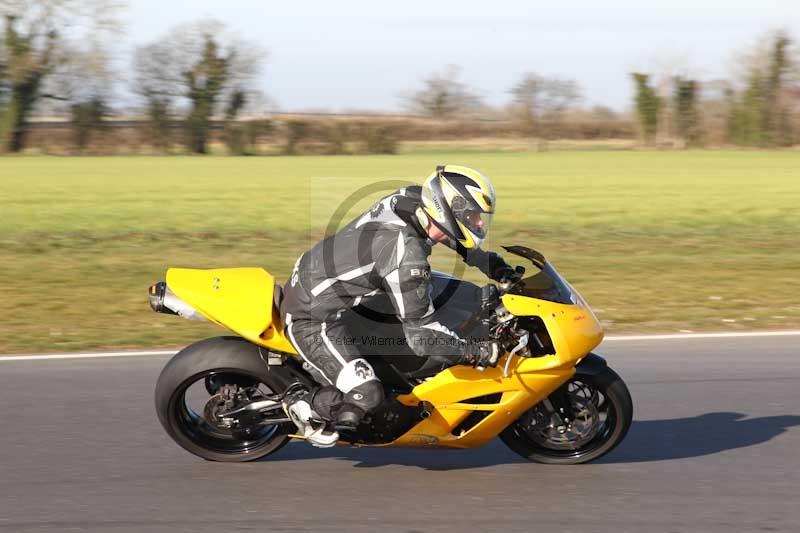 Motorcycle action photographs;Trackday digital images;event digital images;eventdigitalimages;no limits trackday;peter wileman photography;snetterton;snetterton circuit norfolk;snetterton photographs;trackday;trackday photos