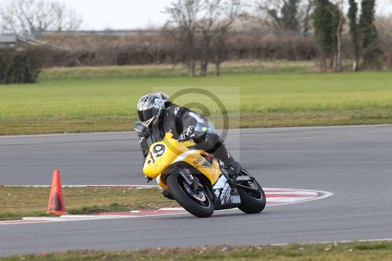 Motorcycle action photographs;Trackday digital images;event digital images;eventdigitalimages;no limits trackday;peter wileman photography;snetterton;snetterton circuit norfolk;snetterton photographs;trackday;trackday photos