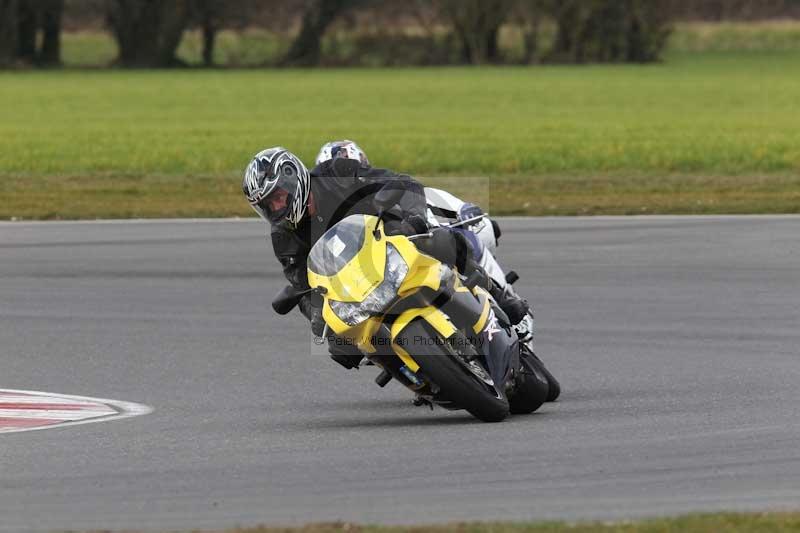 Motorcycle action photographs;Trackday digital images;event digital images;eventdigitalimages;no limits trackday;peter wileman photography;snetterton;snetterton circuit norfolk;snetterton photographs;trackday;trackday photos