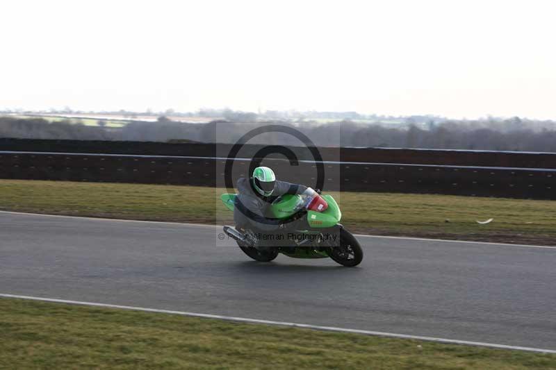 Motorcycle action photographs;Trackday digital images;event digital images;eventdigitalimages;no limits trackday;peter wileman photography;snetterton;snetterton circuit norfolk;snetterton photographs;trackday;trackday photos