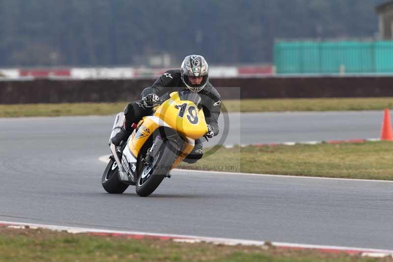 Motorcycle action photographs;Trackday digital images;event digital images;eventdigitalimages;no limits trackday;peter wileman photography;snetterton;snetterton circuit norfolk;snetterton photographs;trackday;trackday photos