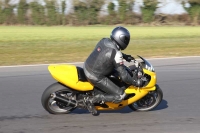 Motorcycle-action-photographs;Trackday-digital-images;event-digital-images;eventdigitalimages;no-limits-trackday;peter-wileman-photography;snetterton;snetterton-circuit-norfolk;snetterton-photographs;trackday;trackday-photos
